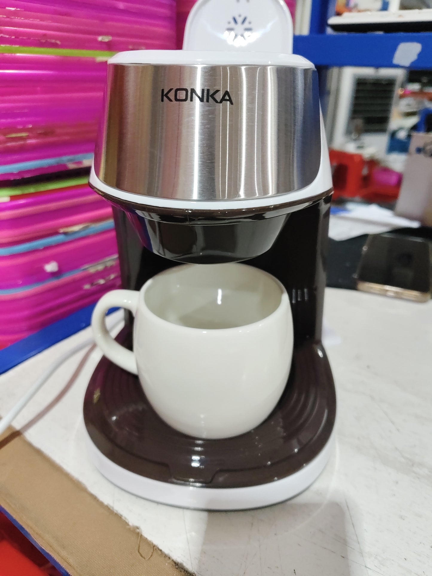Portable Mini Coffee Maker - Fresh Coffee Anywhere You Go